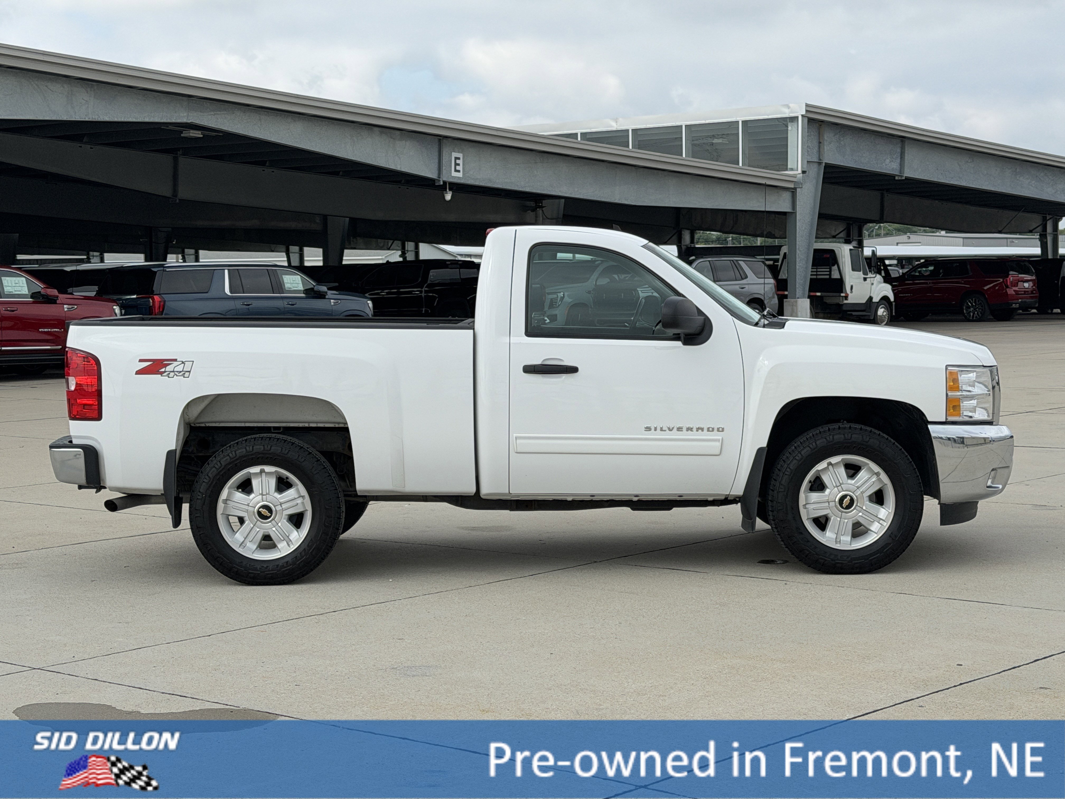 Used 2013 Summit White Chevrolet LT image 3