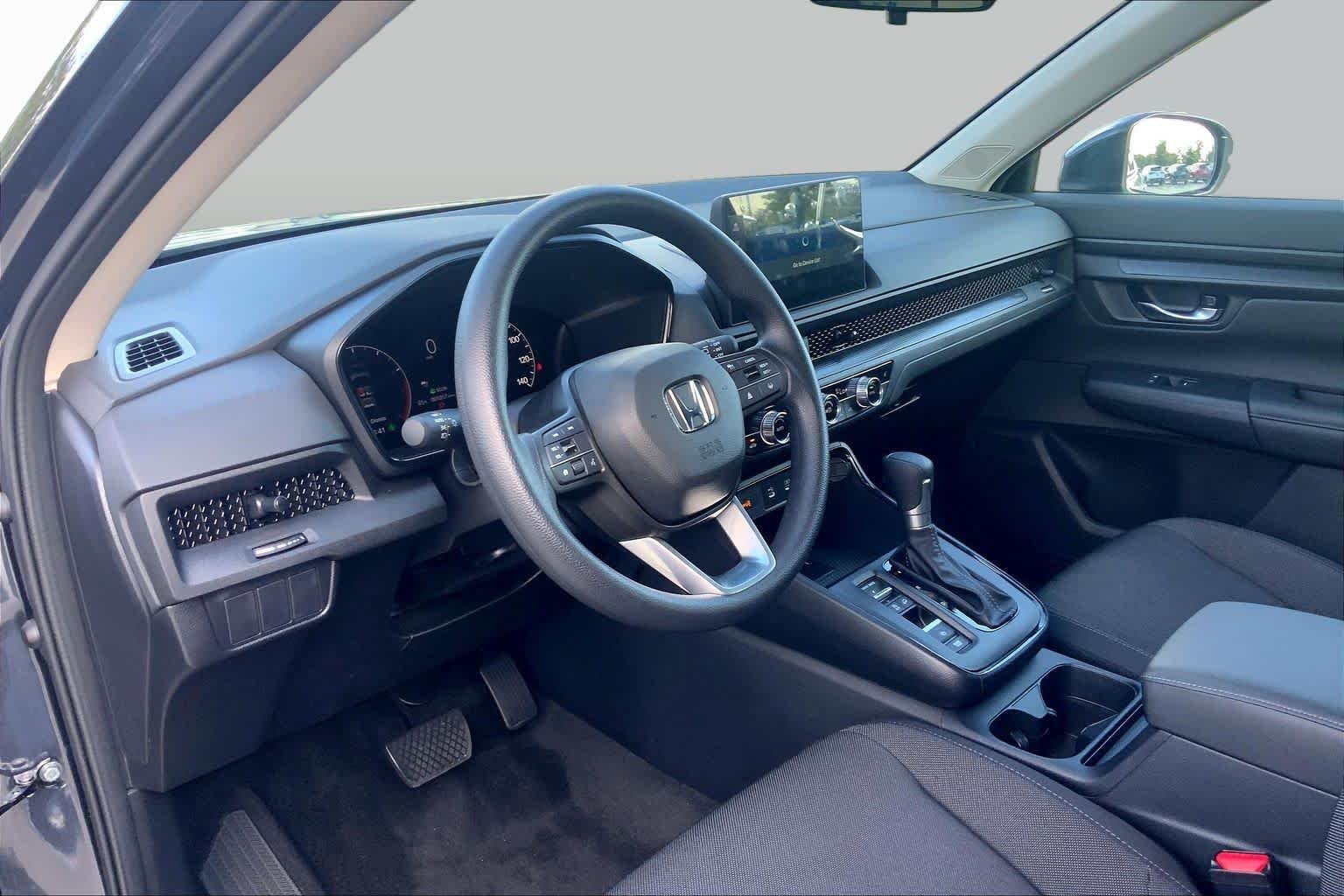 Used 2026 Meteorite Gray Metallic Honda EX image 17