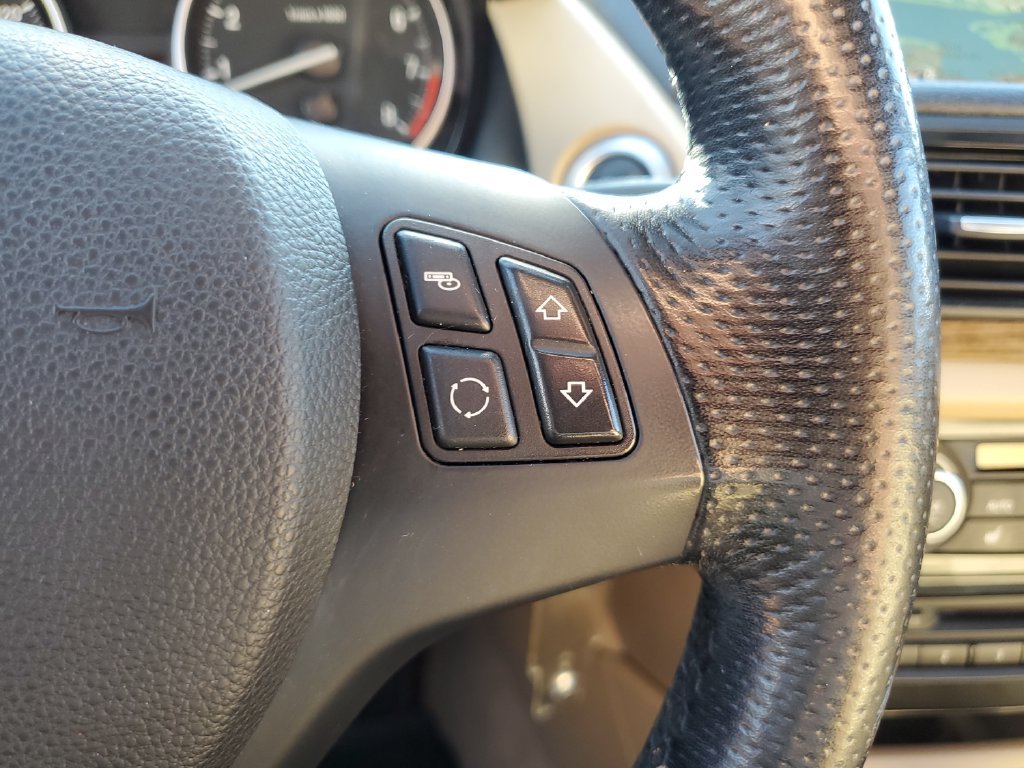 Used 2013 Blue BMW xDrive35i image 25