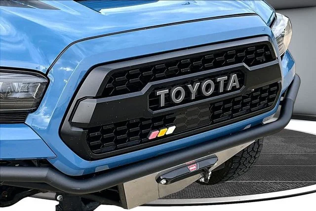 Used 2018 Blue Toyota TRD Pro image 34