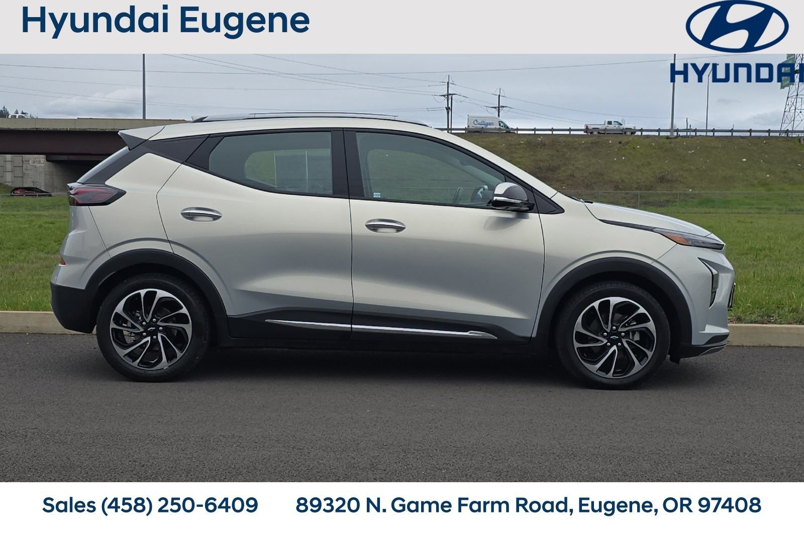 Used 2023 Chevrolet Bolt EUV Premier with VIN 1G1FZ6S04P4130956 for sale in Eugene, OR