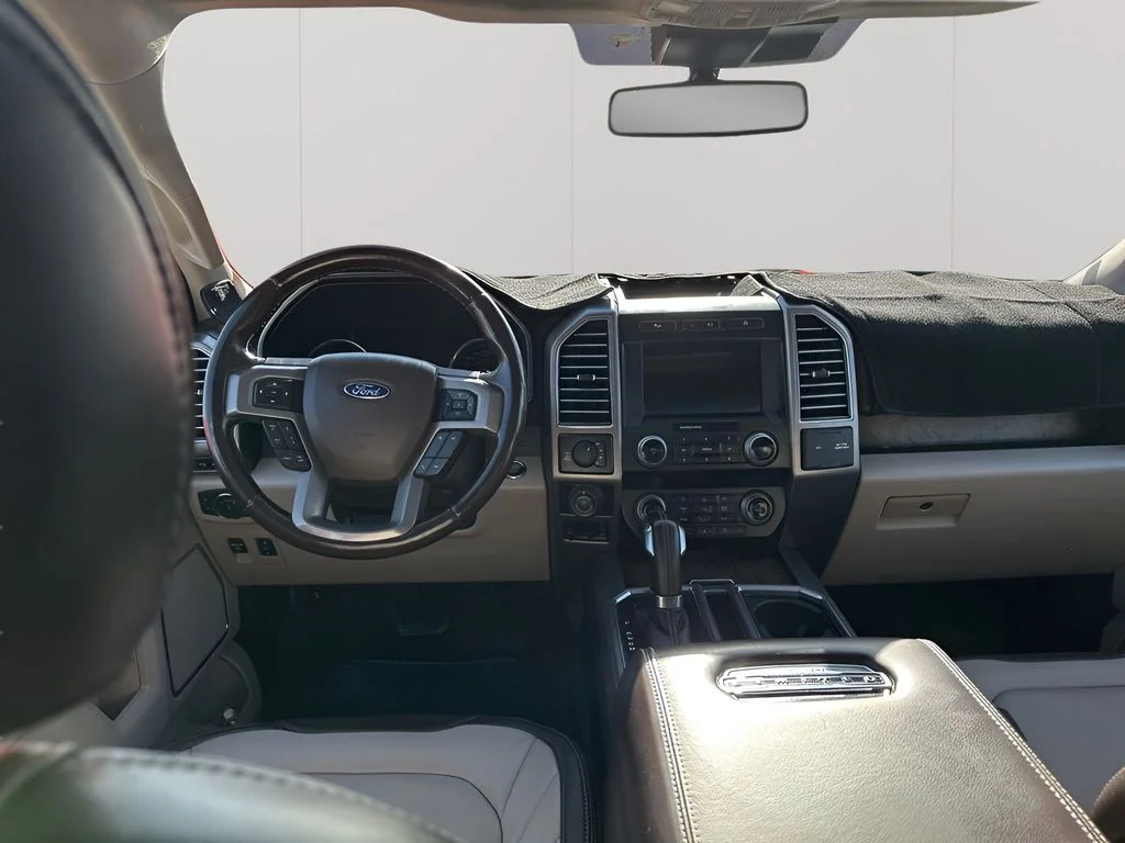 Used 2020 White Ford Limited image 24
