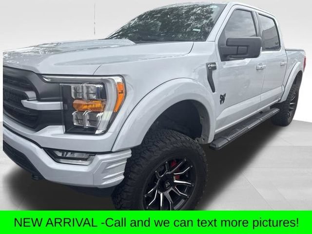 Used 2022 White Ford XLT image 1