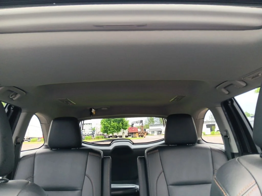 Used 2019 Shoreline Blue Pearl Toyota XLE image 43