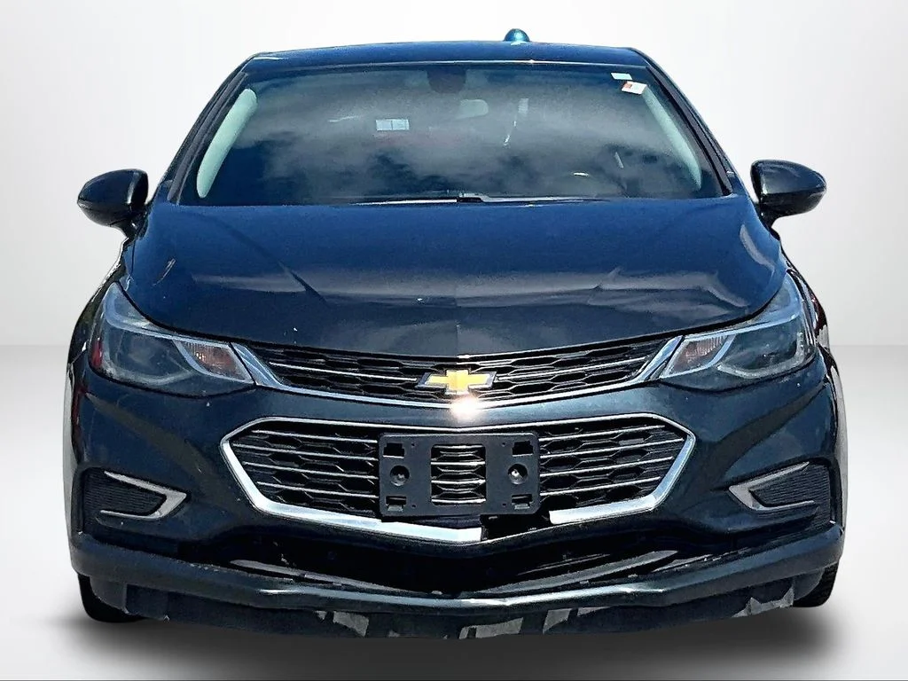 Used 2017 Gray Chevrolet Premier image 4