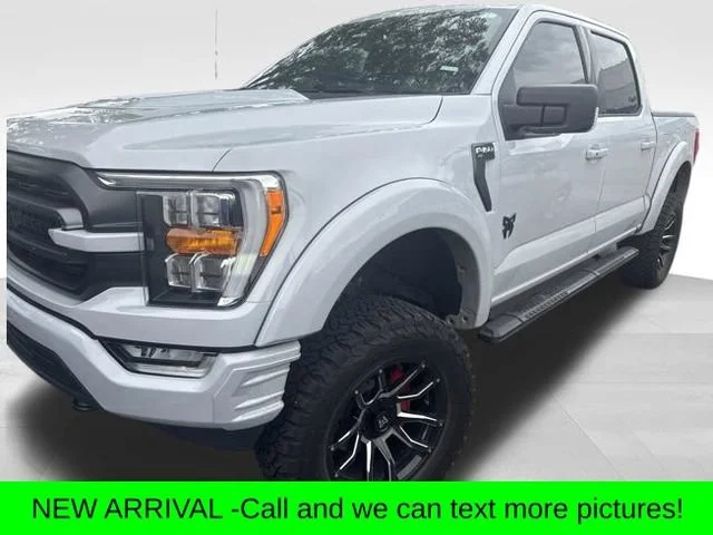 Used 2022 White Ford XLT image 1