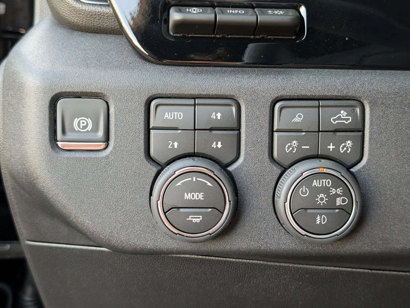 Used 2026 Black Chevrolet ZR2 image 30