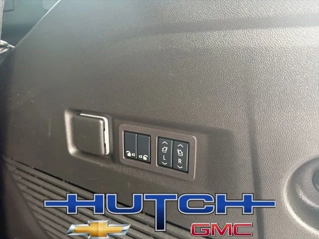 Used 2024 Onyx Black GMC AT4 image 18