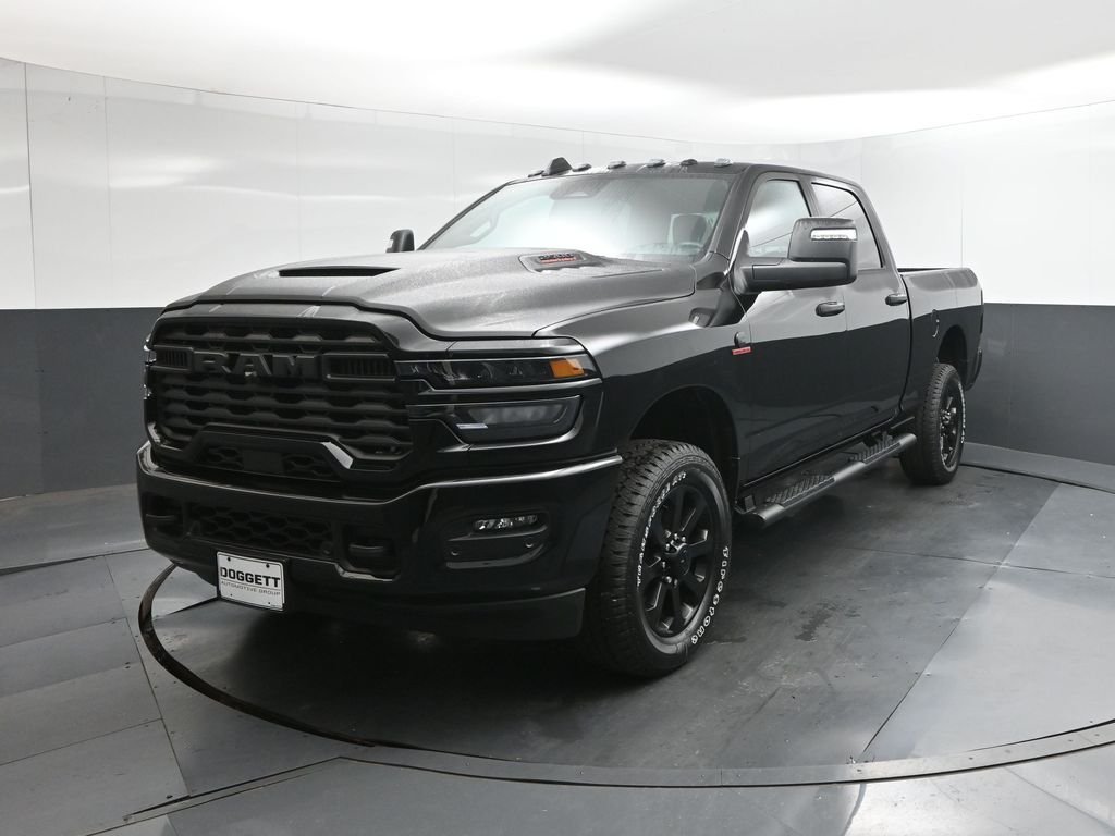 New 2026 Diamond Black Crystal Pearl-Coat Exterior Paint RAM Tradesman image 34