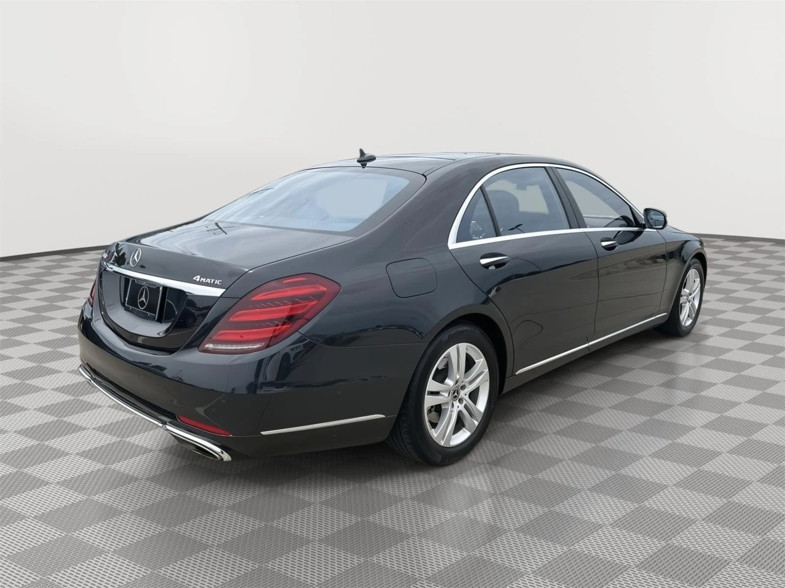 Certified Used 2020 Magnetite Black Metallic Mercedes-Benz S 450 image 3