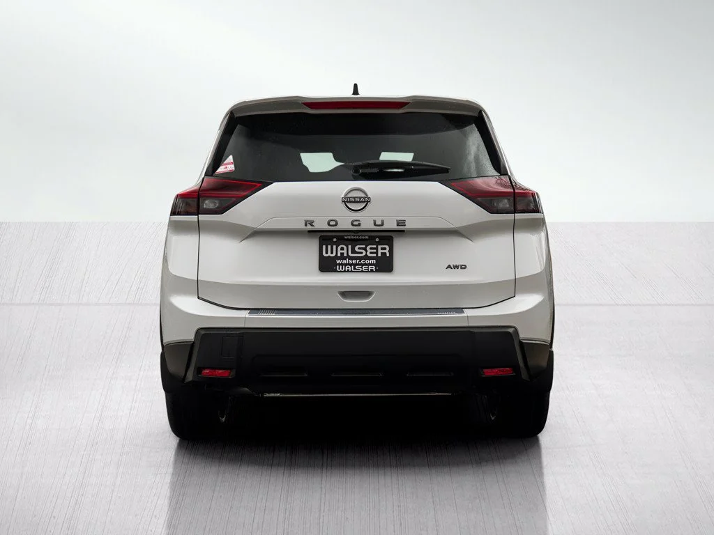 New 2026 Everest White Pearl Tricoat Nissan SV image 5