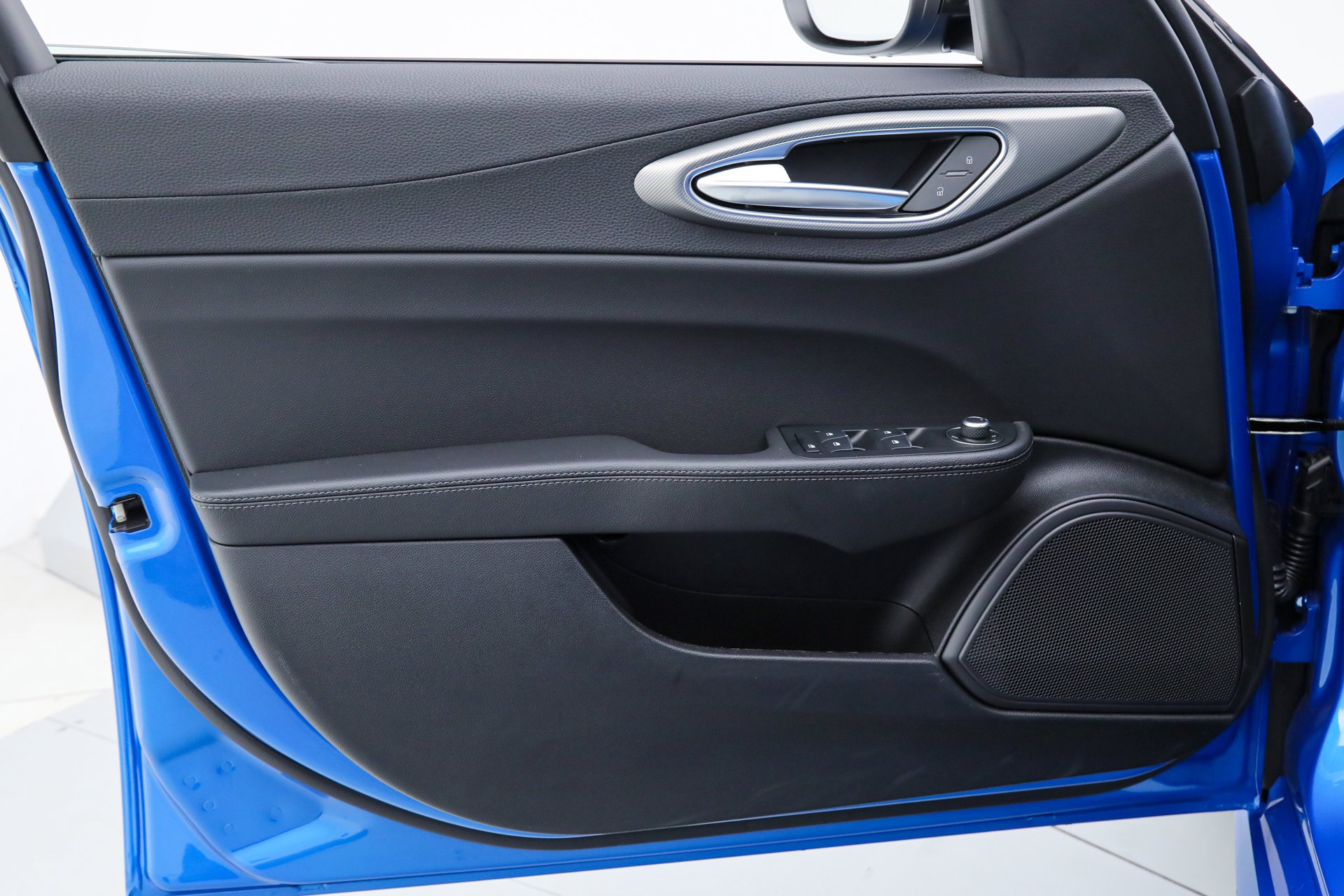 2026 Alfa Romeo Giulia Base - Photo 16