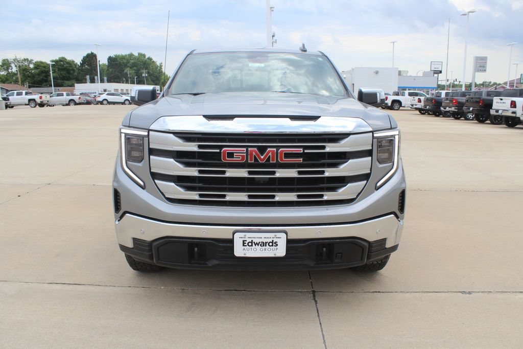 2026 GMC Sierra 1500 SLE - Photo 8