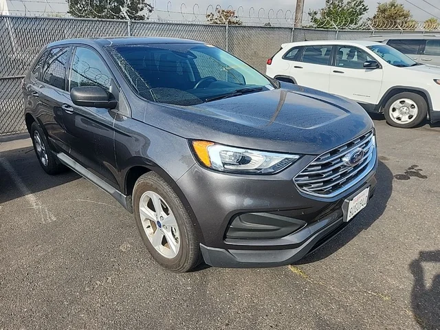 2020 Ford Edge SE
