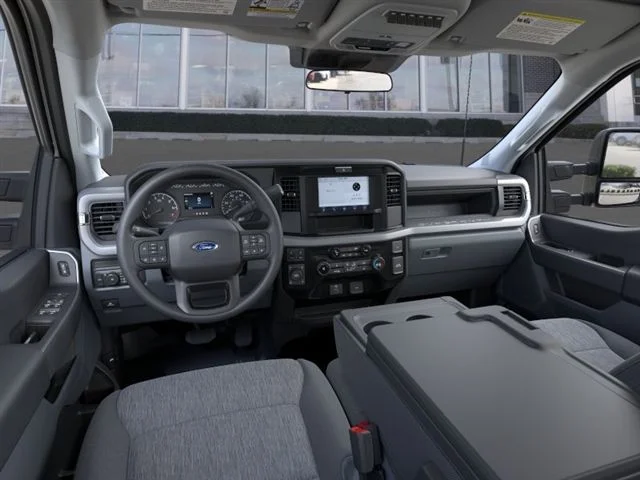 New 2026 Oxford White Ford XL image 31
