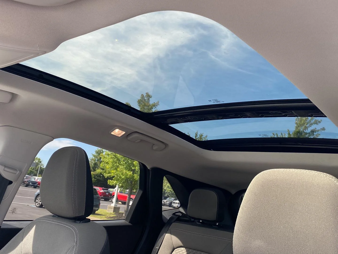 Used 2022 Carbonized Gray Ford SE image 5