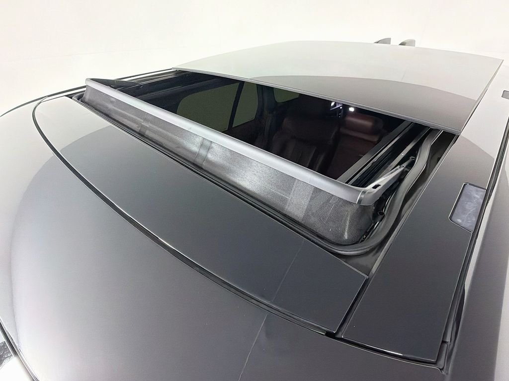 Certified Used 2023 Silver Land Rover SE image 23