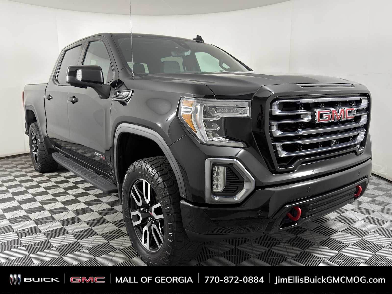 2021 GMC Sierra 4WD Crew Cab Short Box AT4's photo