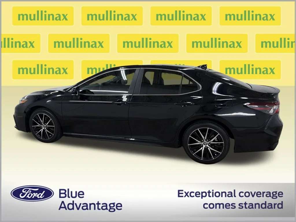 Certified Used 2022 Black Toyota SE image 11