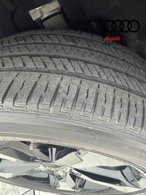 Used 2024 Black Jeep Altitude X image 6