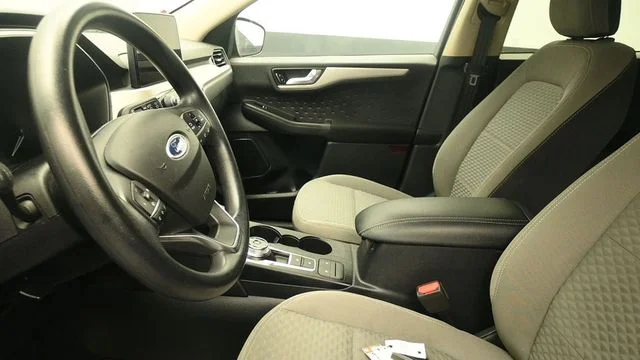 Certified Used 2020 Black Metallic Ford SE image 24