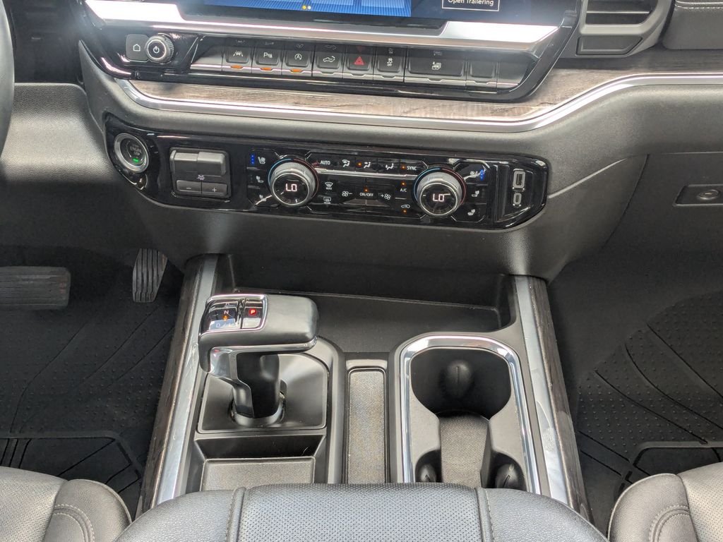 2023 Chevrolet Silverado 1500 LTZ - Photo 20