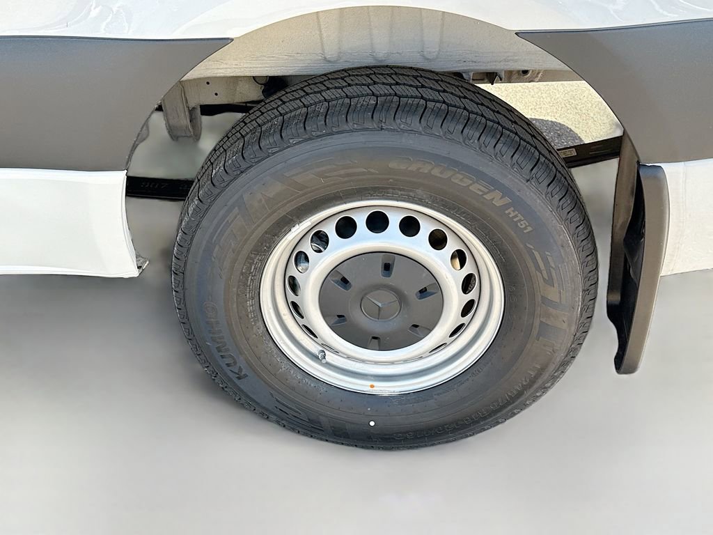 New 2026 Arctic White Mercedes-Benz  image 33