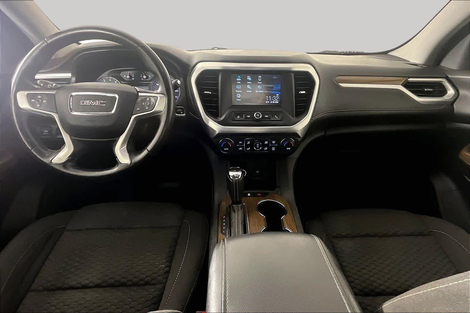Used 2019 Summit White GMC SLE image 15
