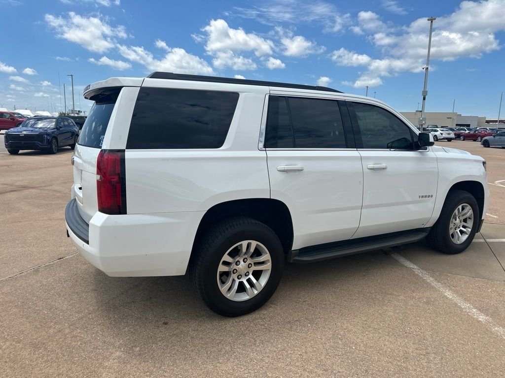 Used 2017 White Chevrolet LS image 4