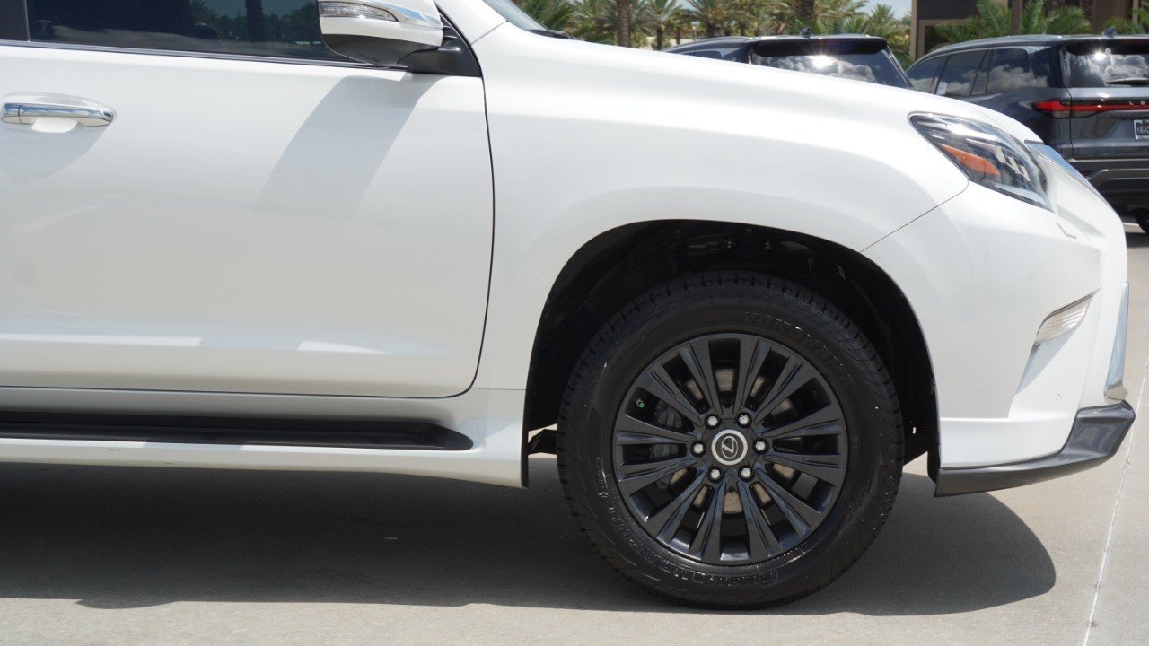 Certified Used 2023 EMINENT WHITE PEARL Lexus GX 460 Premium image 9