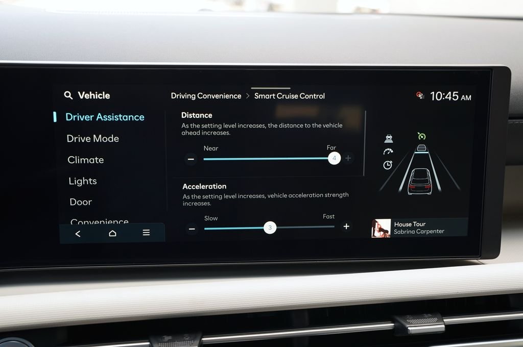 New 2026 Phantom Black Hyundai SEL Plus image 23