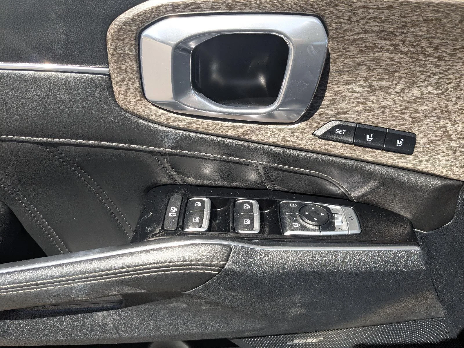 2023 Kia Sorento SX Prestige - Photo 19