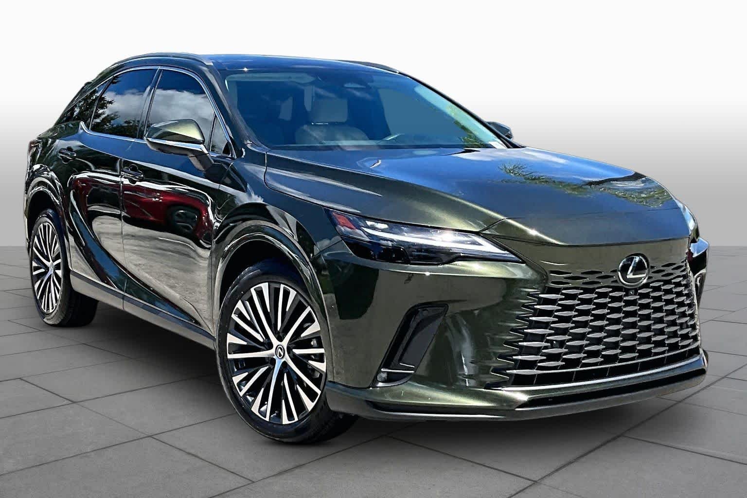 Certified Used 2023 NORI GREEN PEARL Lexus Premium Plus image 3