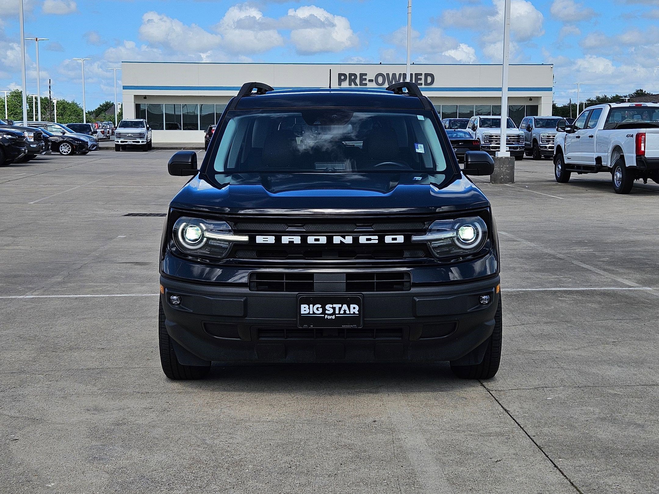 Used 2023 Shadow Black Ford Outer Banks image 8