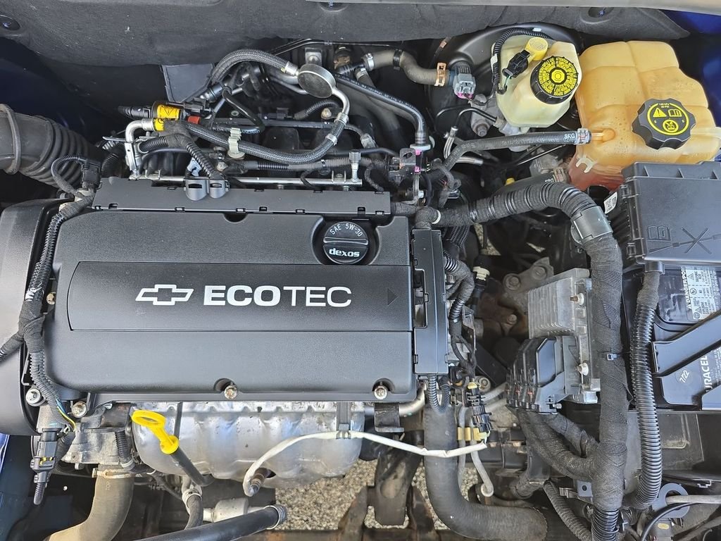 Used 2013 Blue Chevrolet LS image 31