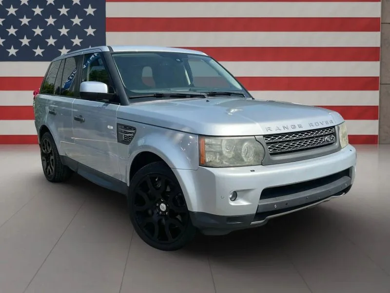 Used 2011 Silver Land Rover Supercharged Sport Utility 4D image 4