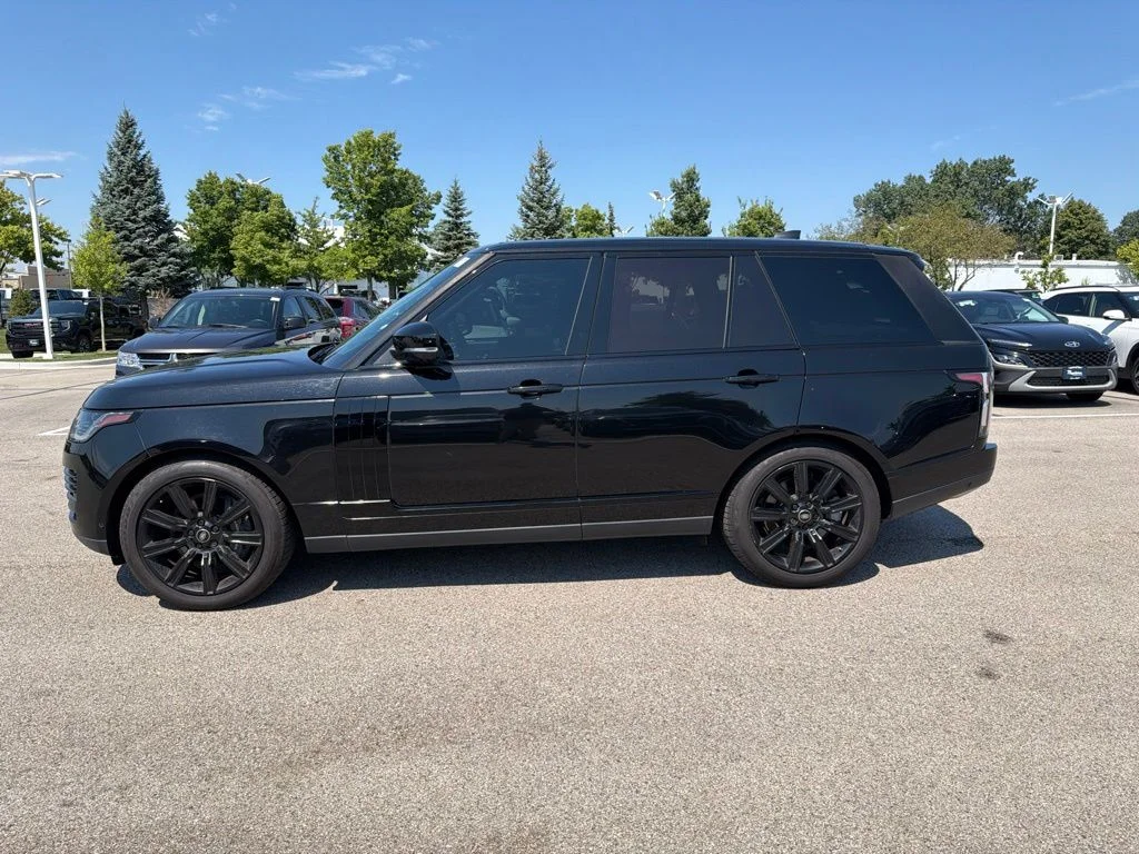Used 2018  Land Rover 5.0L V8 Supercharged image 4