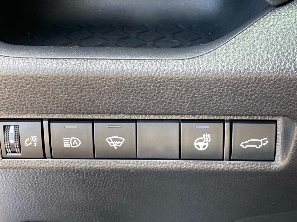 Used 2022 Gray Toyota XLE image 23