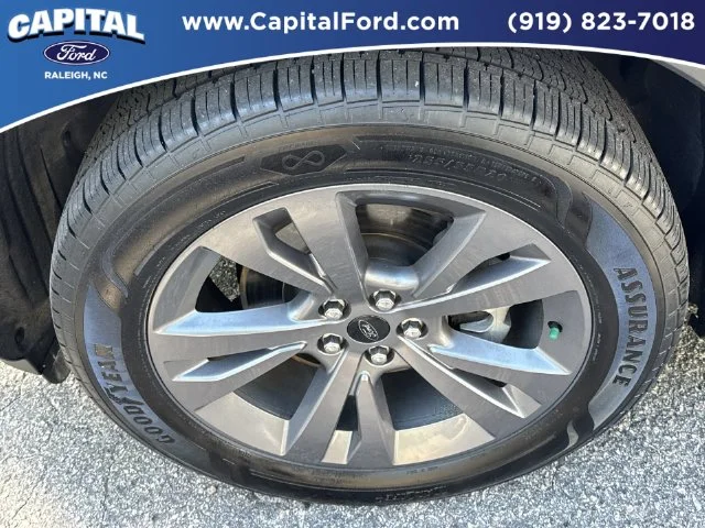 Used 2023 Silver Ford XLT image 13