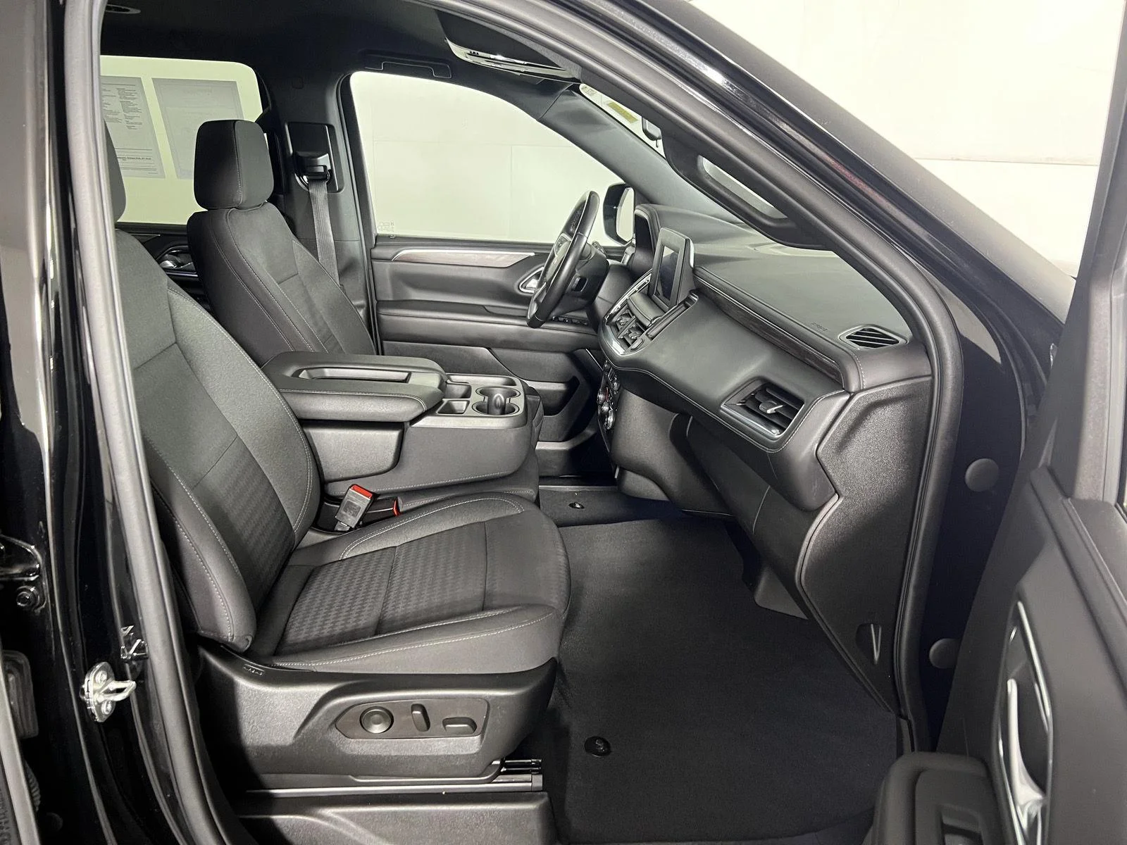 Used 2023 Black Chevrolet LS image 29