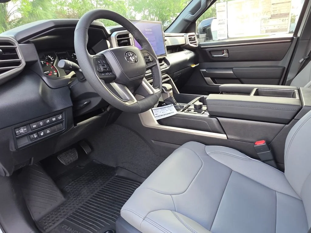 New 2026 Ice Cap Toyota  SR5 image 25