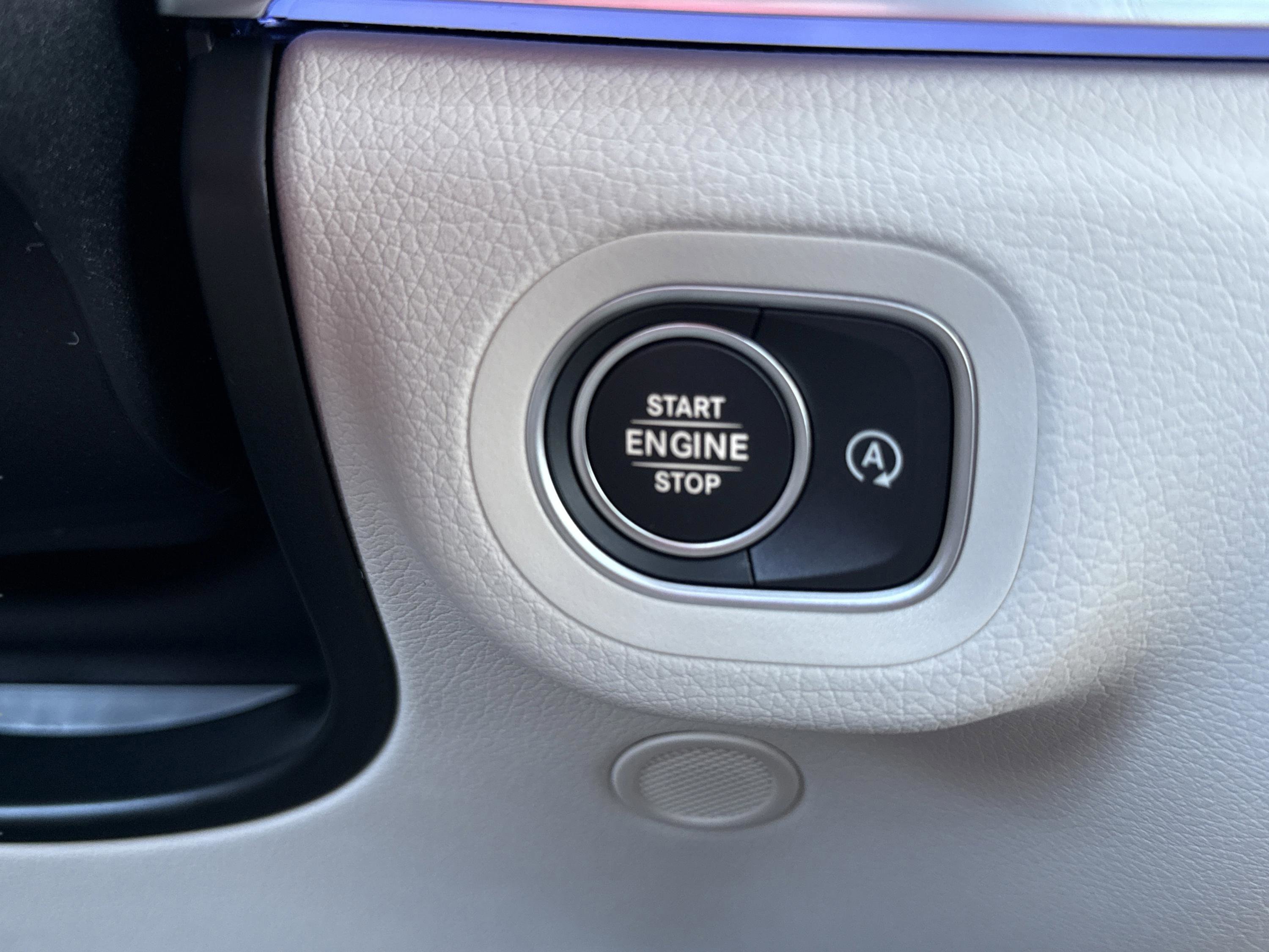 Used 2026 Polar White Mercedes-Benz GLS 450 image 40