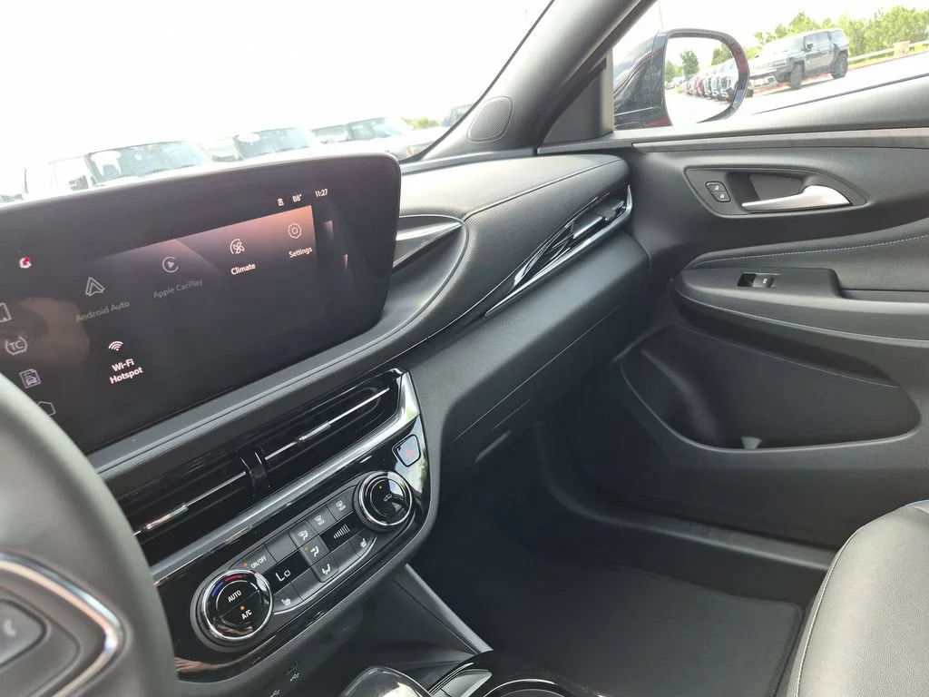 2026 Buick Envista Sport Touring - Photo 28