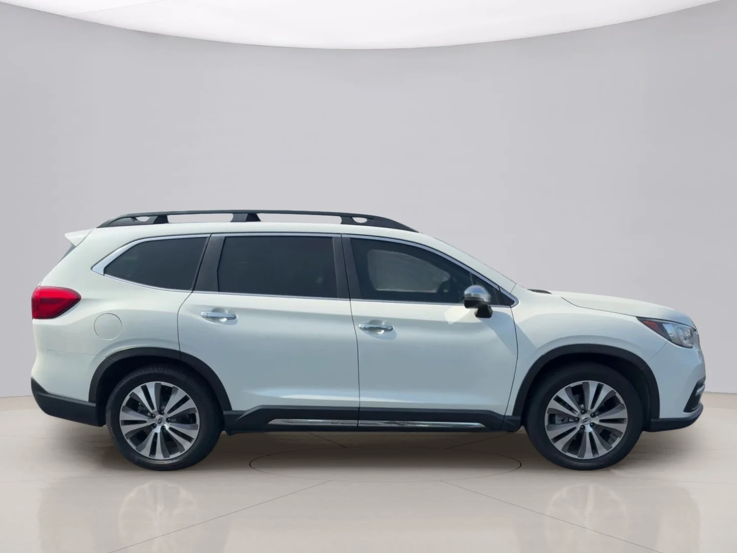 Used 2019 White Subaru TOURING image 6