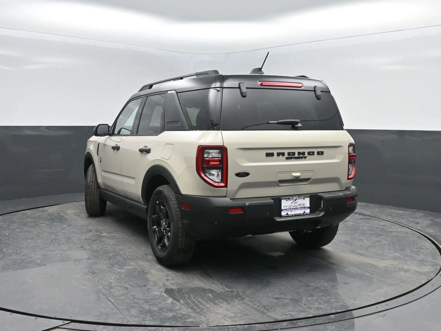 New 2025 Desert Sand Ford Big Bend® image 41