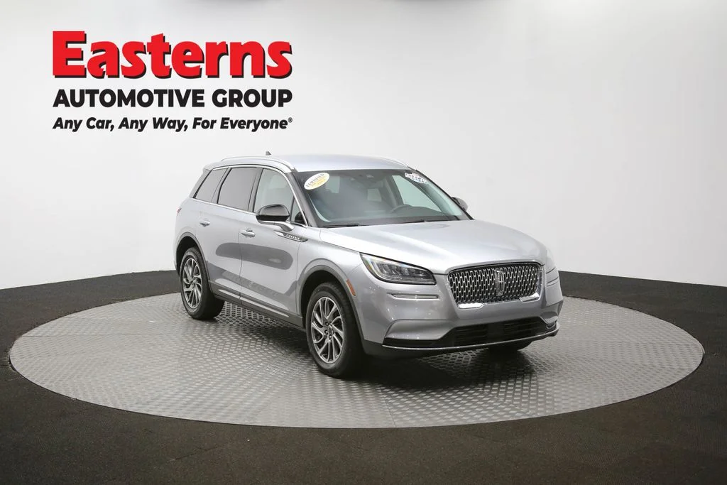 Used 2022 Silver Lincoln Standard image 50