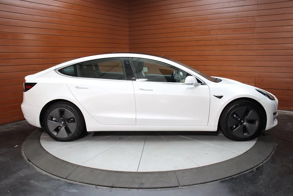 Used 2020 Pearl White Multi-Coat Tesla Long Range image 8