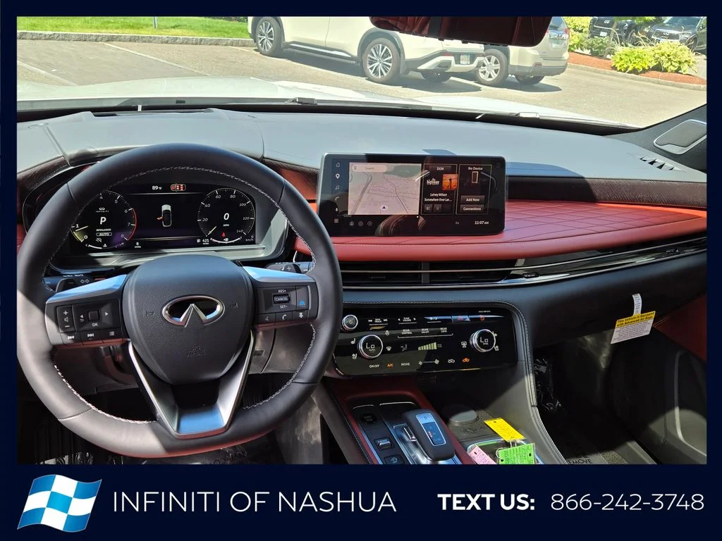 New 2027 2T RAD WHT INFINITI Autograph AWD image 9