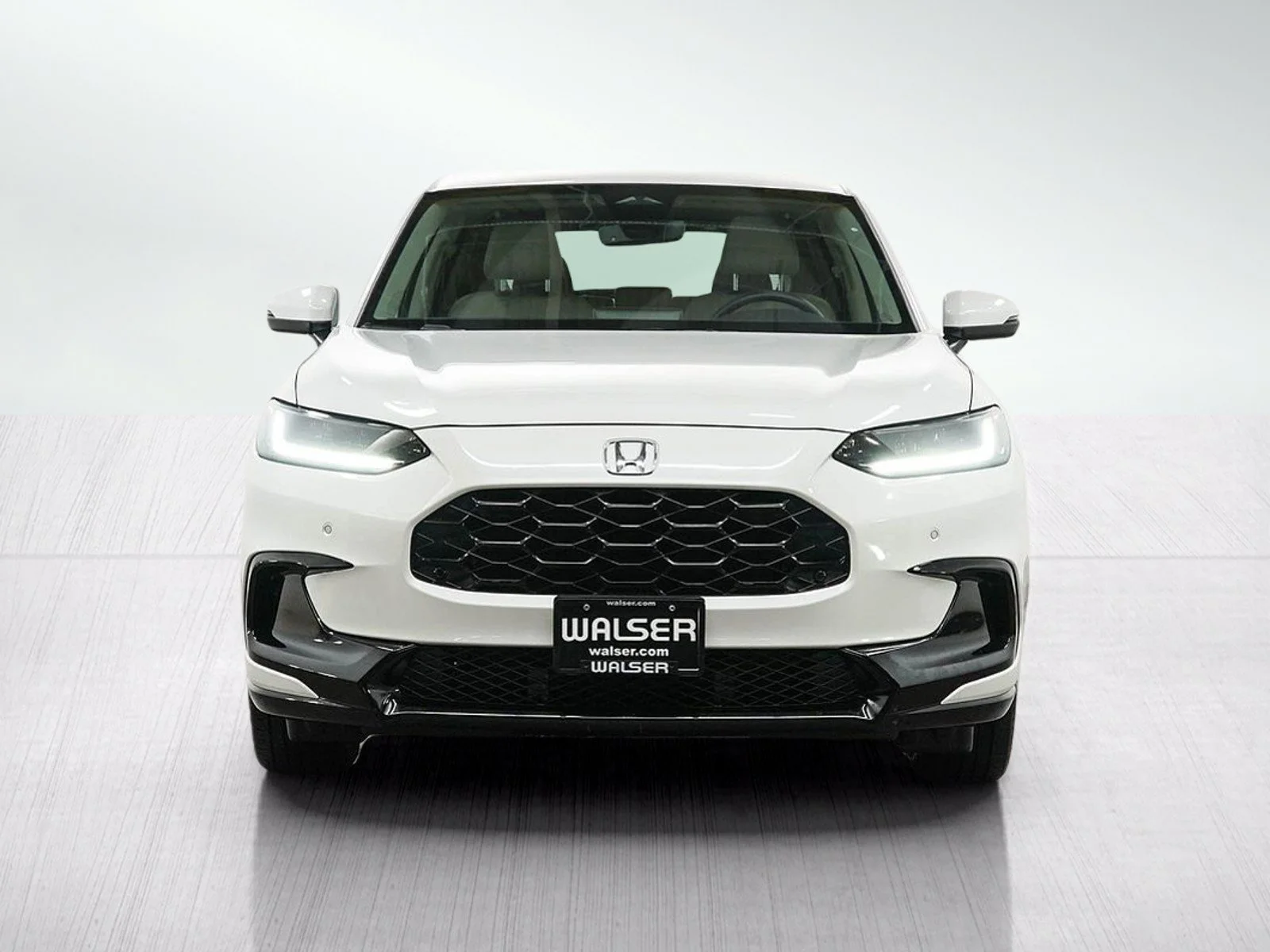 Used 2025 White Honda EX-L AWD CVT image 9