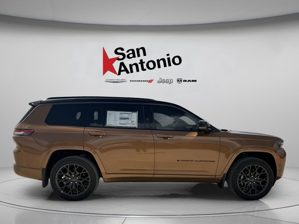 New 2026 Copper Shino Metallic Clear-Coat Exterior Paint Jeep Summit image 18